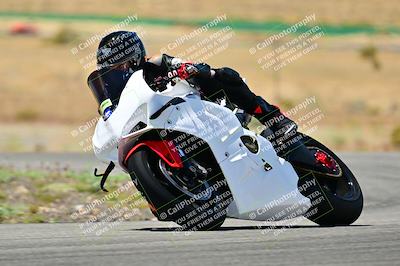 media/May-16-2025-2WTD (Fri) [[87c82739e1]]/B Group/Session 3 (Turn 4)/